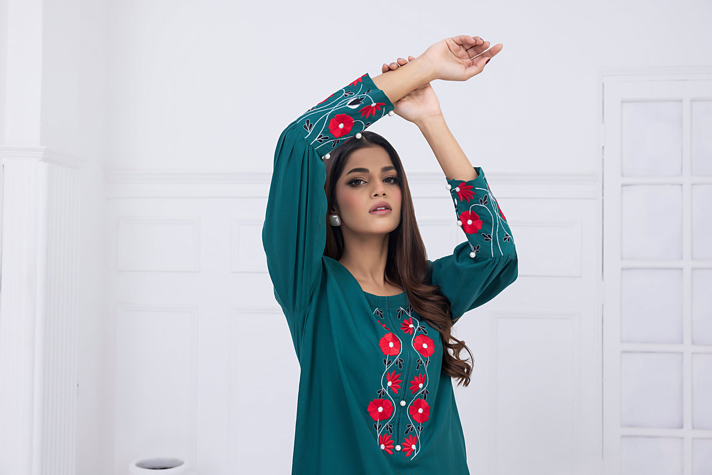 Linen Embroidered Tunic & Bottoms